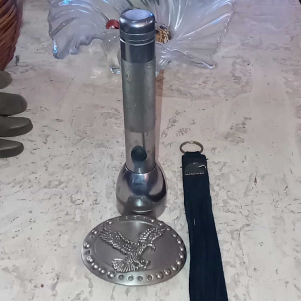 Free with bundle :Mag flashlight Eagle belt buckle Eagle fringed key holder.
